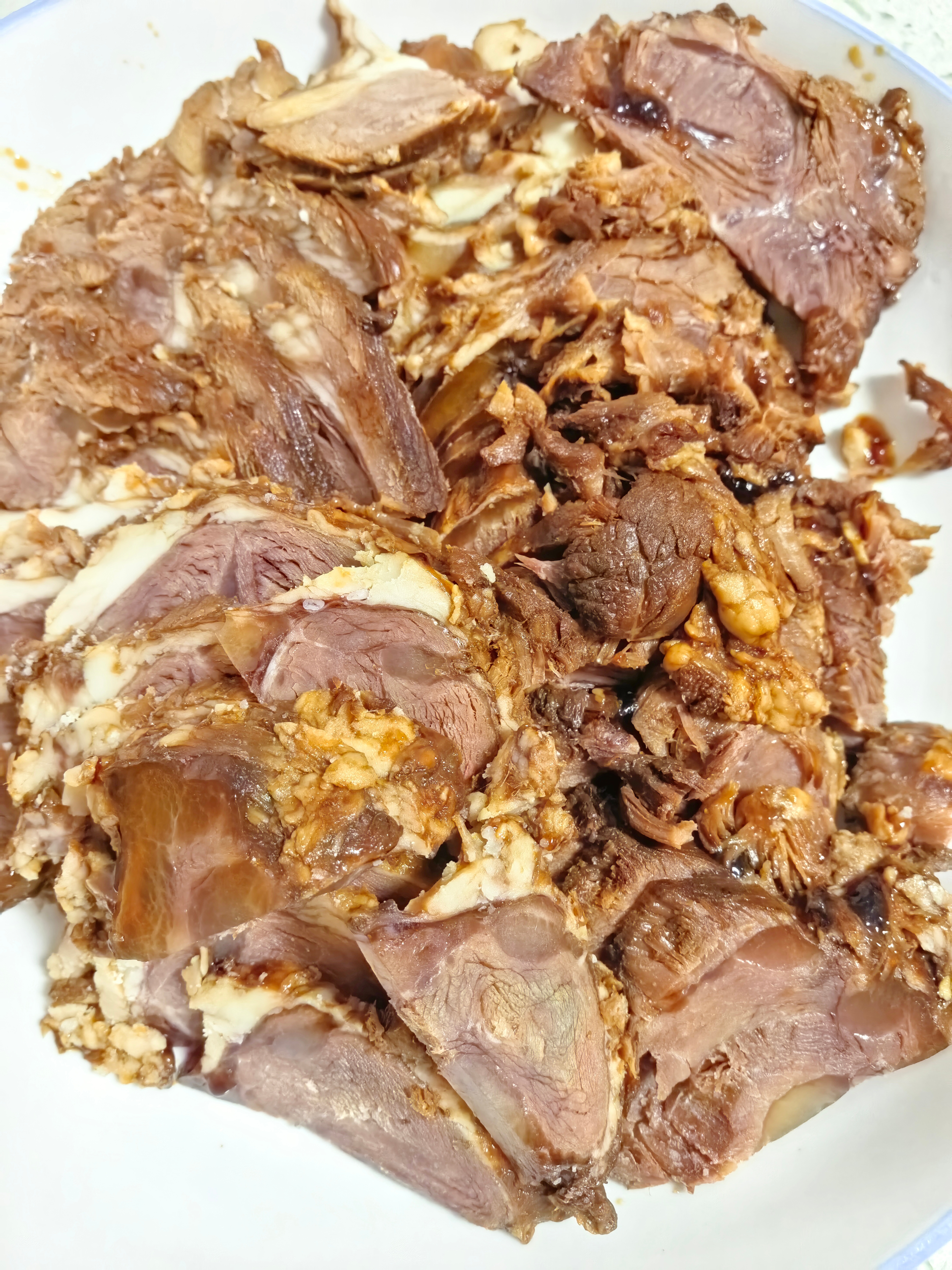.每日一餐分享.晚饭时间到，开饭，我依然不吃，出去溜达溜达，减肥！ 