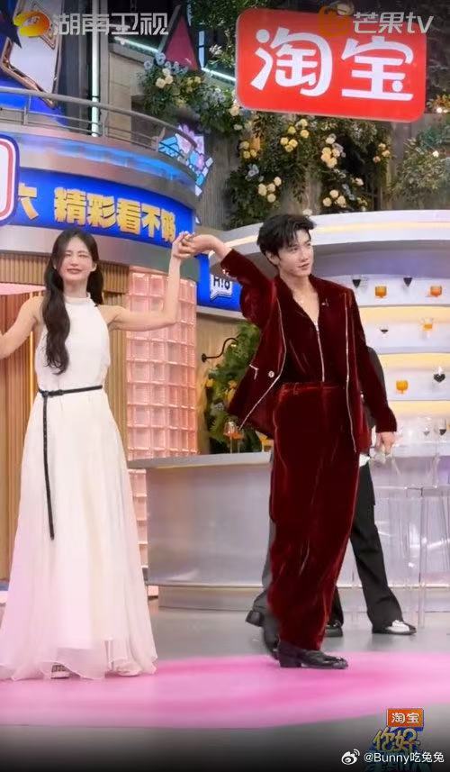 陈哲远以为杨迪发明的依赖摇 周也忘了和翟潇闻是来hi6剧宣的 你好星期六 陈哲远