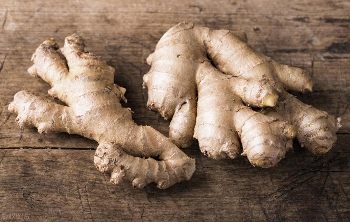 为什么要 “夏吃姜”？夏季吃姜的好处，中医一次讲透！
内容仅供参考，如有不适请线