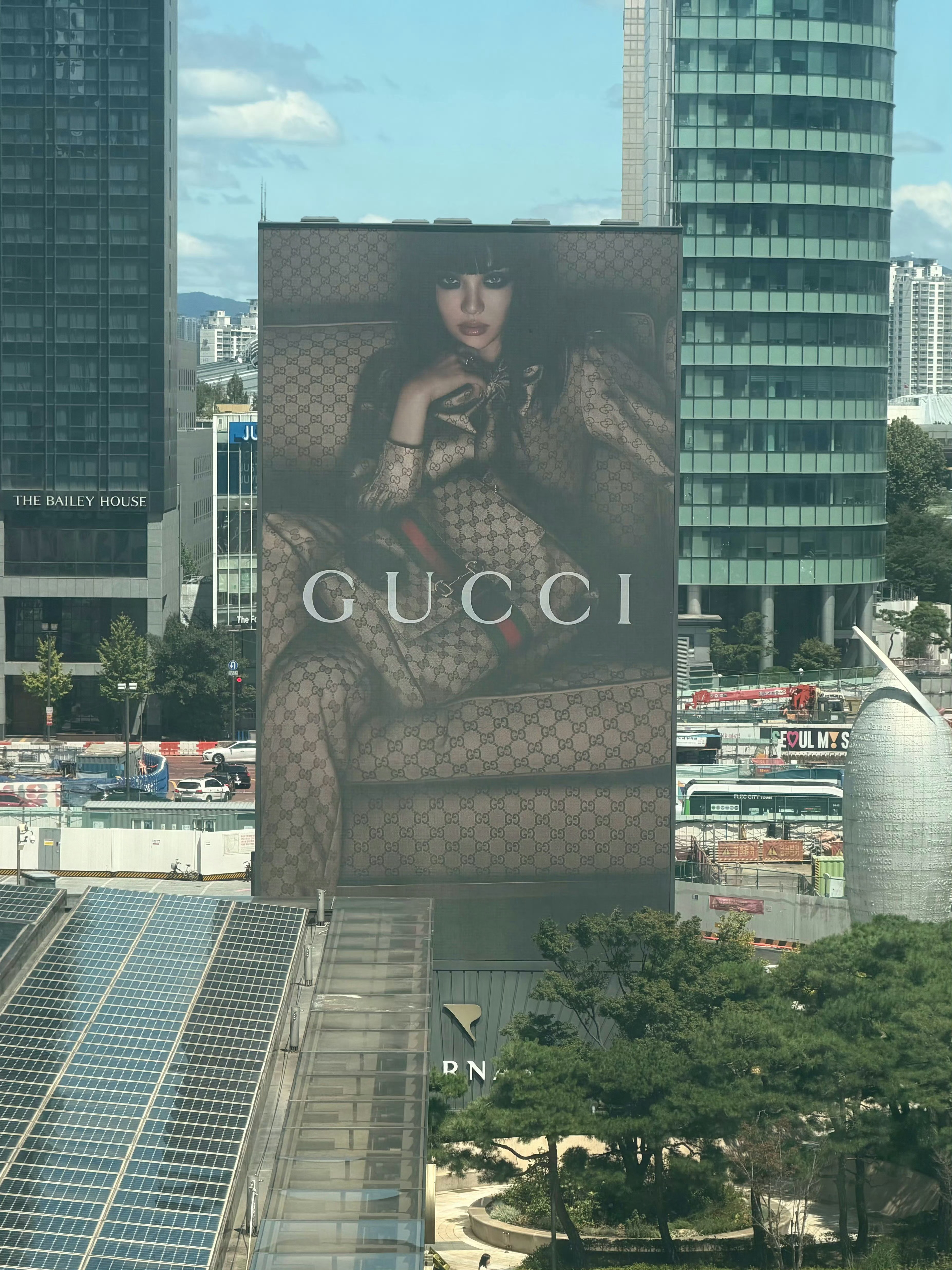 宁艺卓 好大 