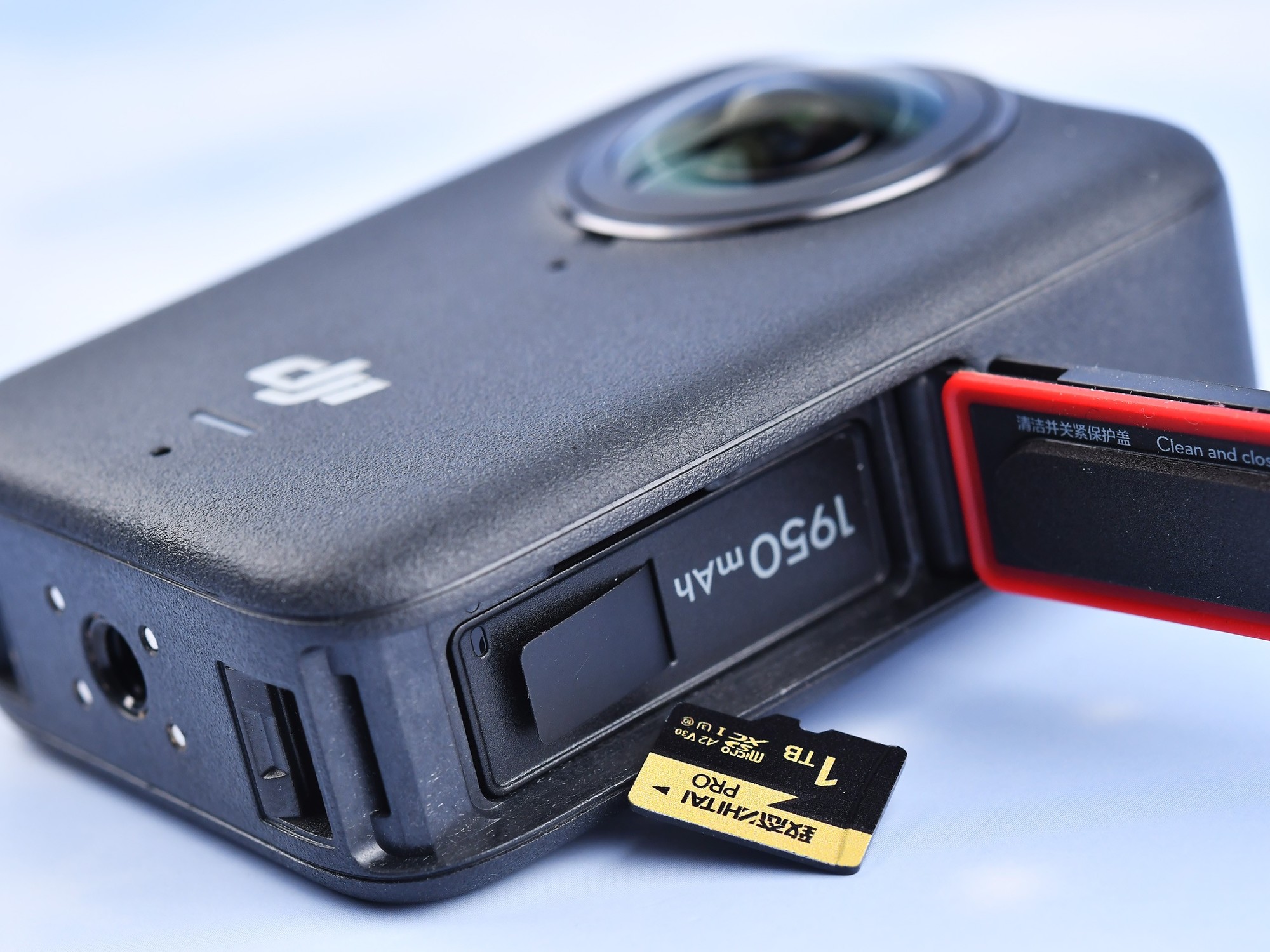 致態PRO專業高速存儲卡體驗：DJI Osmo 360完美搭檔，8K全景拍攝