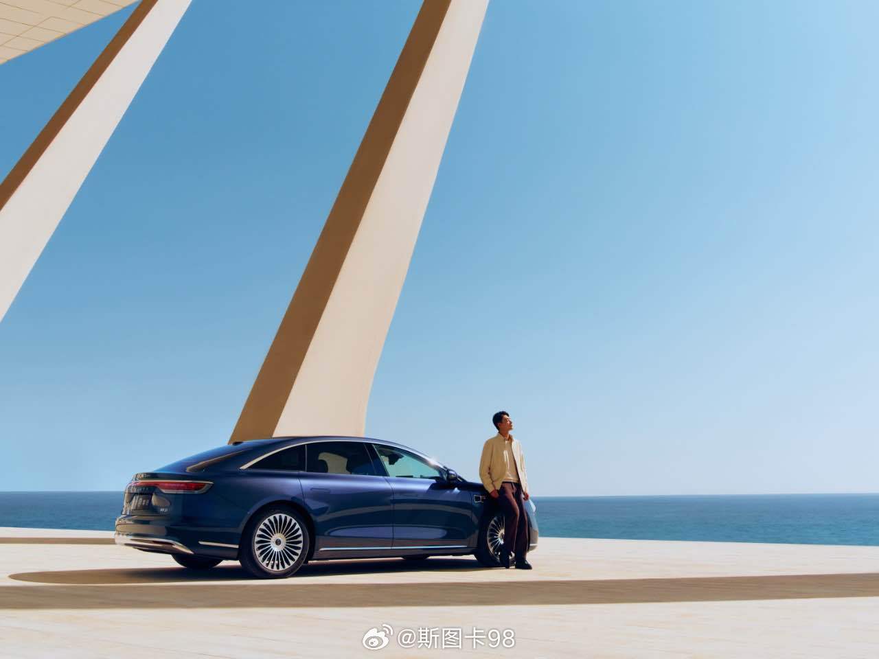 金牌销售换赛道卖国产豪华车市场从不撒谎，销售们的选择更是行业趋势的晴雨表。当众多