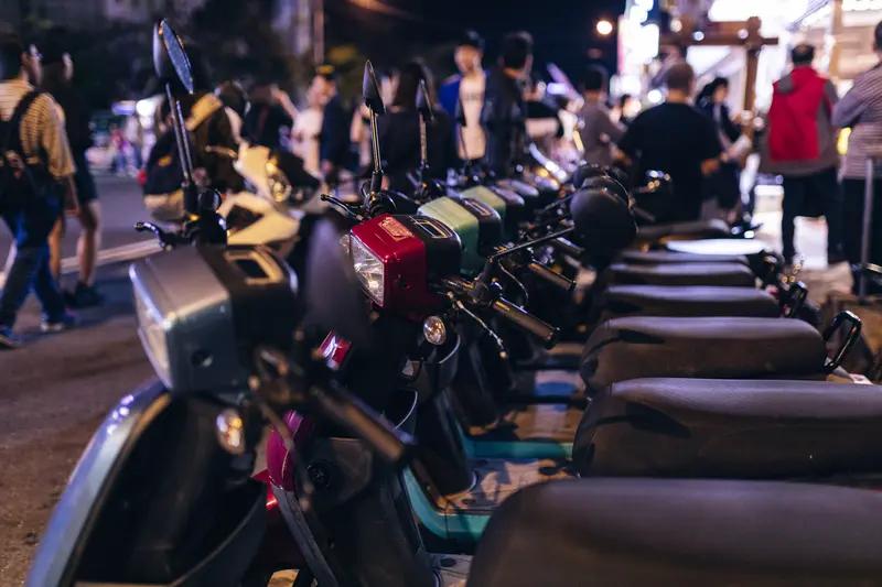 郑丽文说和大陆比，台湾电动车都没跟上，这话真是一针见血。大陆电动车产业那发展势头