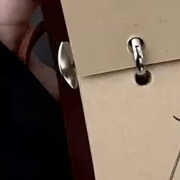 不管从什么时候开始，重要的是开始以后不要停止；不管在什么时候结束，重要的是结束以