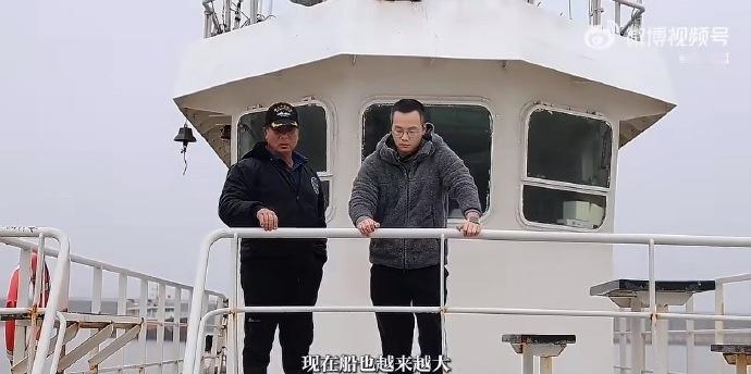 救下2000多人的平安水鬼后继有人了浙江温岭，"平安水鬼"郭文标父子接力守护海域