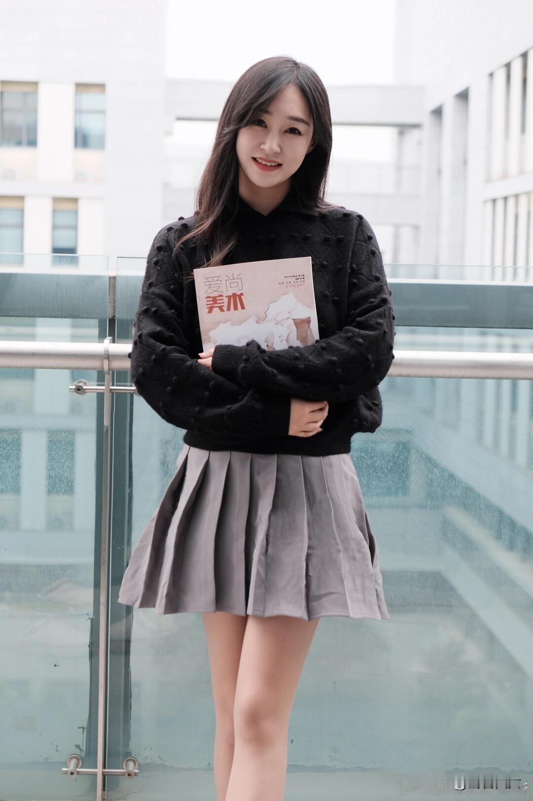 女人如何穿出含蓄的性感? 独特风格，展现非凡的才华。