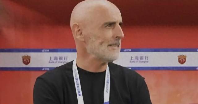 海港VS蓉城首发预测：双外援后腰坐镇梅伦多领衔武磊+安佩姆冲锋