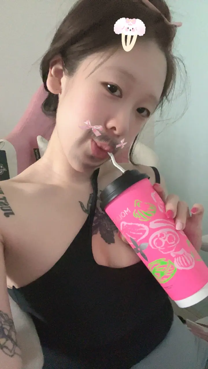 不许再高高在上啦 我刷到你的推了哦 瓦罗兰特金铲铲之战