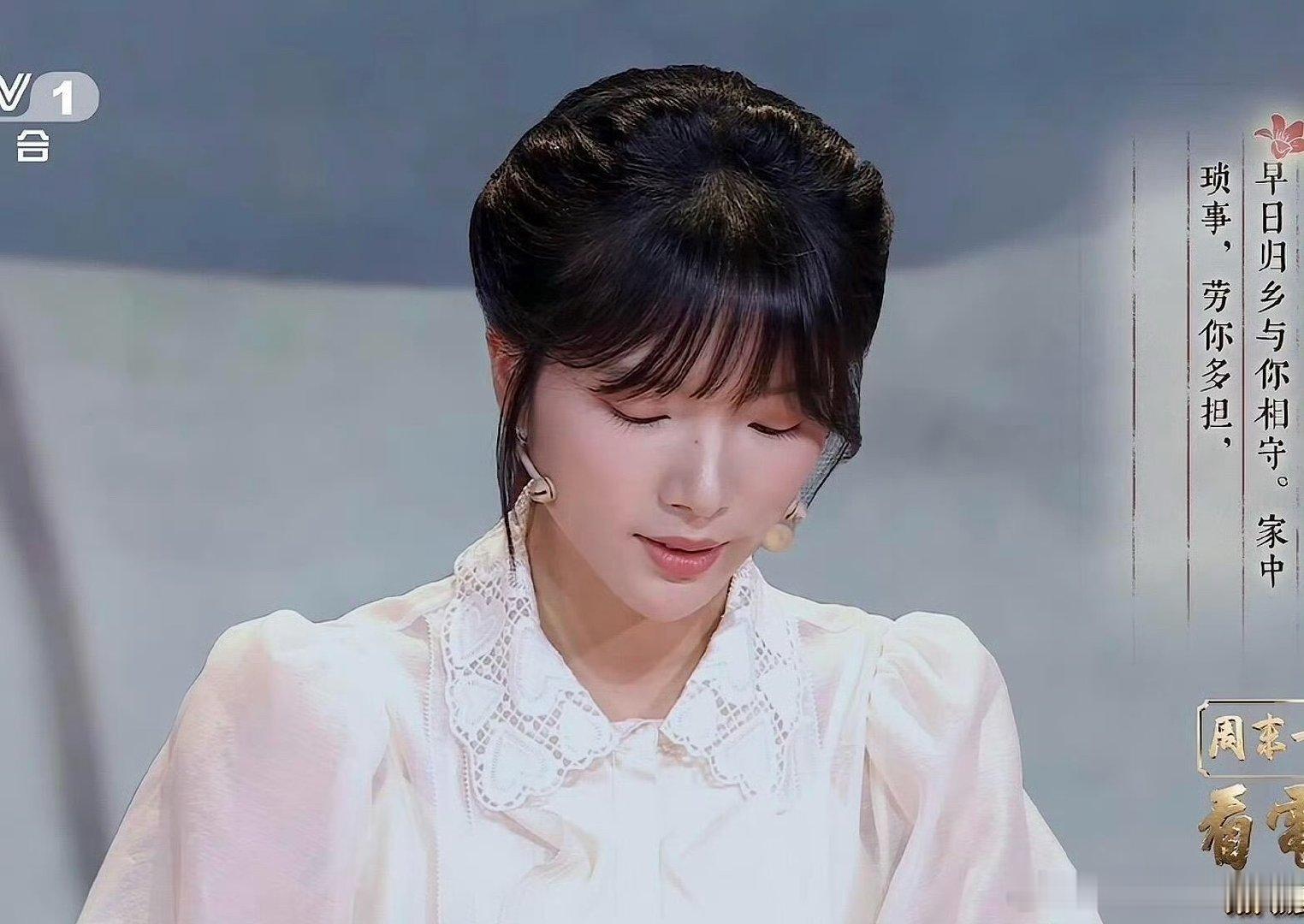 大爆🎬女主无滤镜生图，这算不算美女？ 