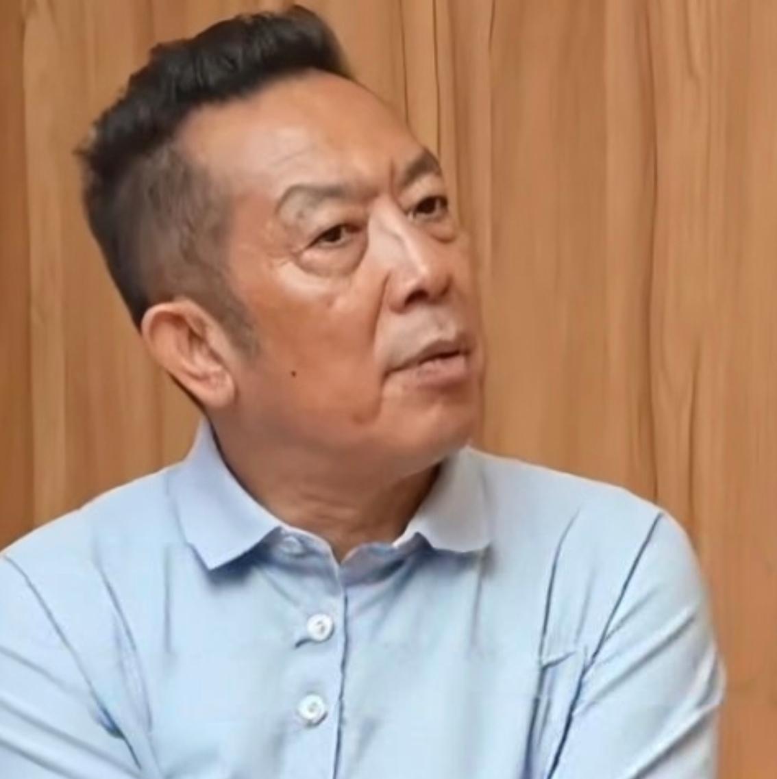 贾国龙这个人越品越有意思，终于明白他为啥说“生意可以不做”了。

唉，要说西贝老