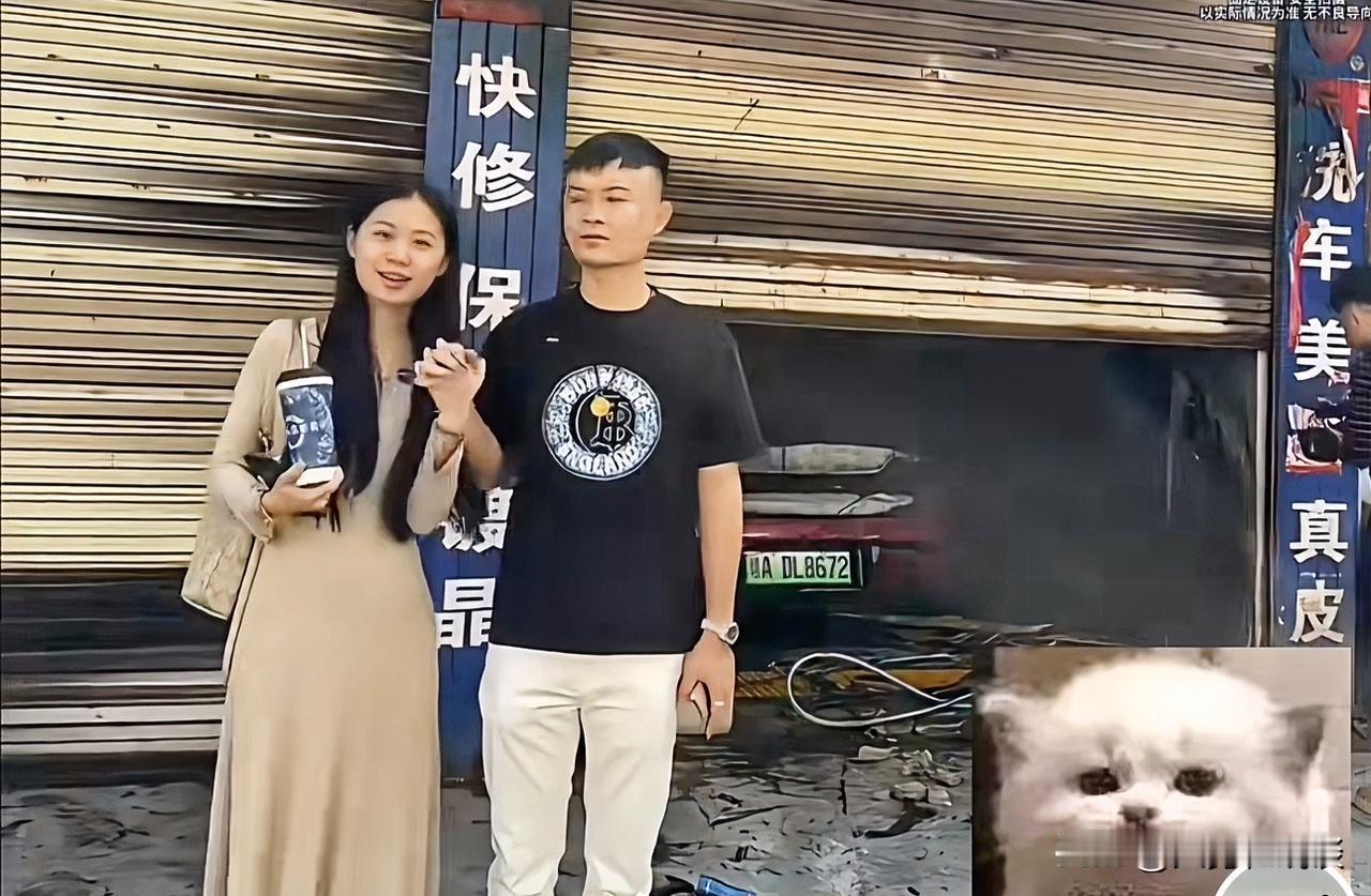 海南小米汽车着火事故，看起来这对情侣没有任何影响，还有点高兴的样子！
这次的事情