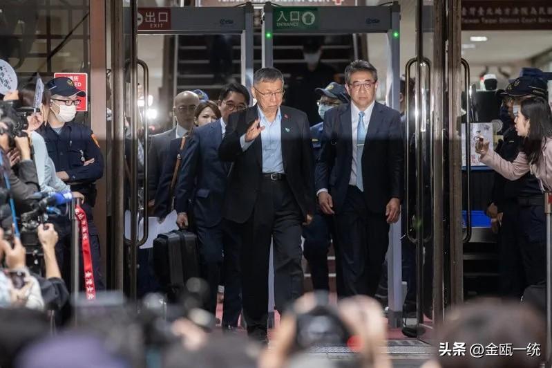 柯文哲被认定私吞600万政治献金未申报 与李文宗兄妹侵占6734万

在今天（2