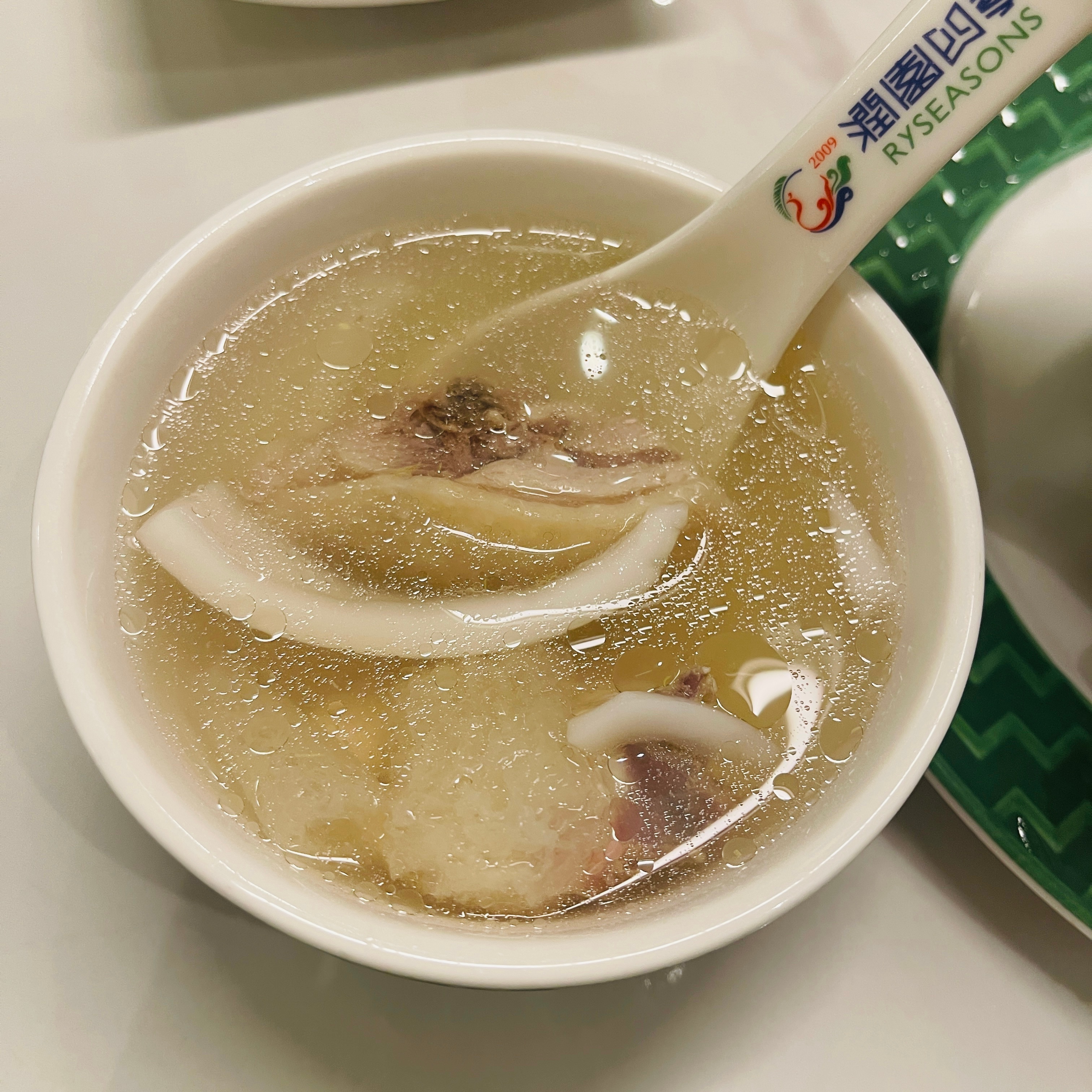 来吃椰子鸡啦！生活手记 深圳·润园四季椰子鸡火锅(海岸城)