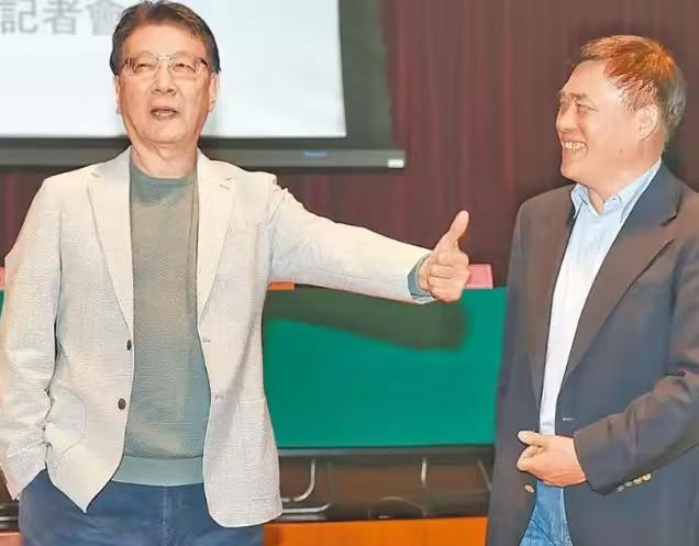 赵少康政坛“秦桧”？
赵少康质疑选举公正性，党内纷争激化；郑丽文以理性克制赢得支