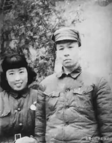 这组六张照片串联王光美一生，含革命时期与刘少奇的战地婚照、青春求学留影、姐妹合影