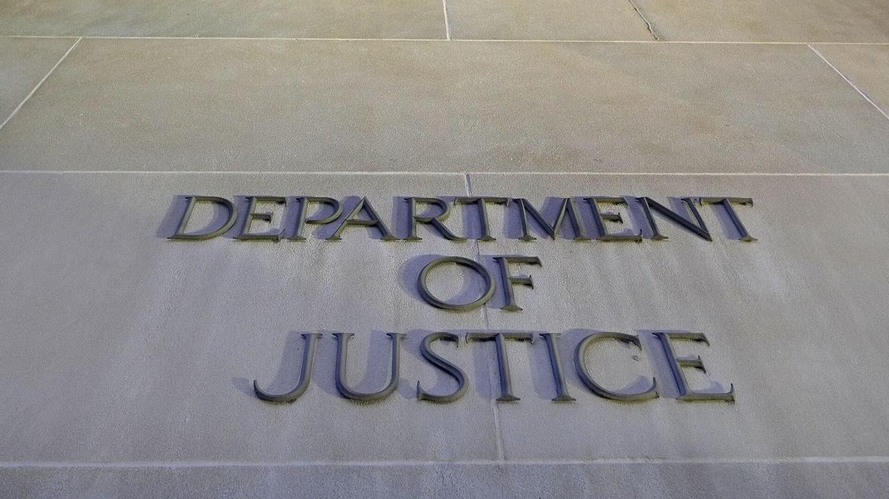 美国已对涉嫌非法向中国出口美国AI技术的三人提起诉讼

俄罗斯卫星通讯社 202