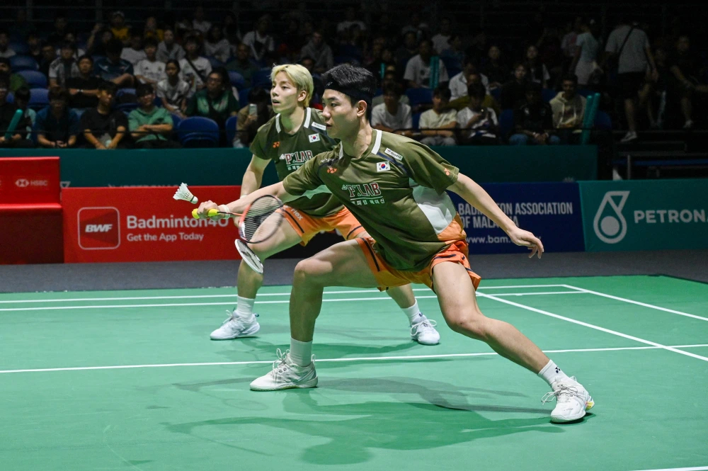 姜珉赫/奇东柱🇰🇷 21-15、25-23 🇨🇿伊日/克雷尔下轮对手：梁