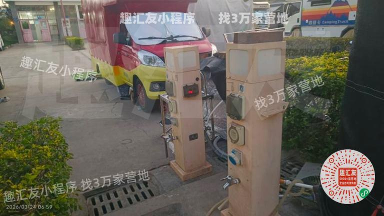 什么样的房车营地是大家喜欢的呢？各位房车老铁，大家好！我开房车跑了整整七年，亲眼