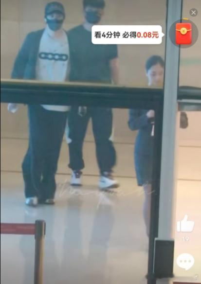 刘耀文完成电影拍摄回京啦！《惊蛰无声》作为他的银幕首秀，看路透就知道角色很有突破