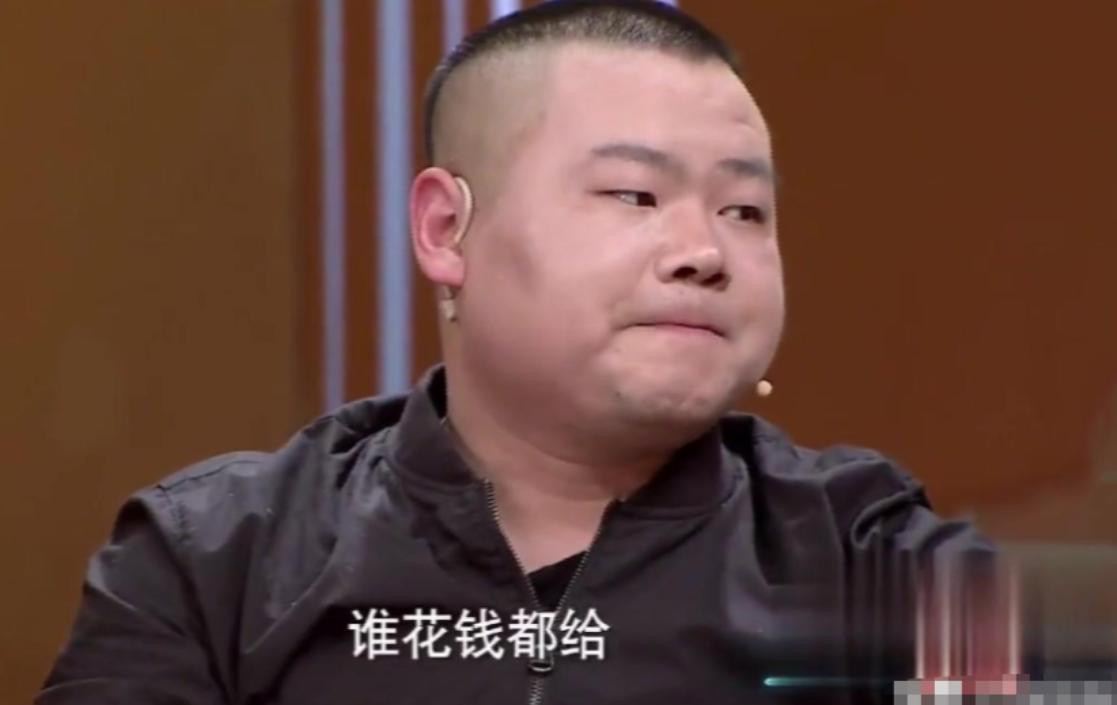 岳云鹏出名后，一同学问他借钱：“我妈住院了，能否借50000元？”岳云鹏说：“给