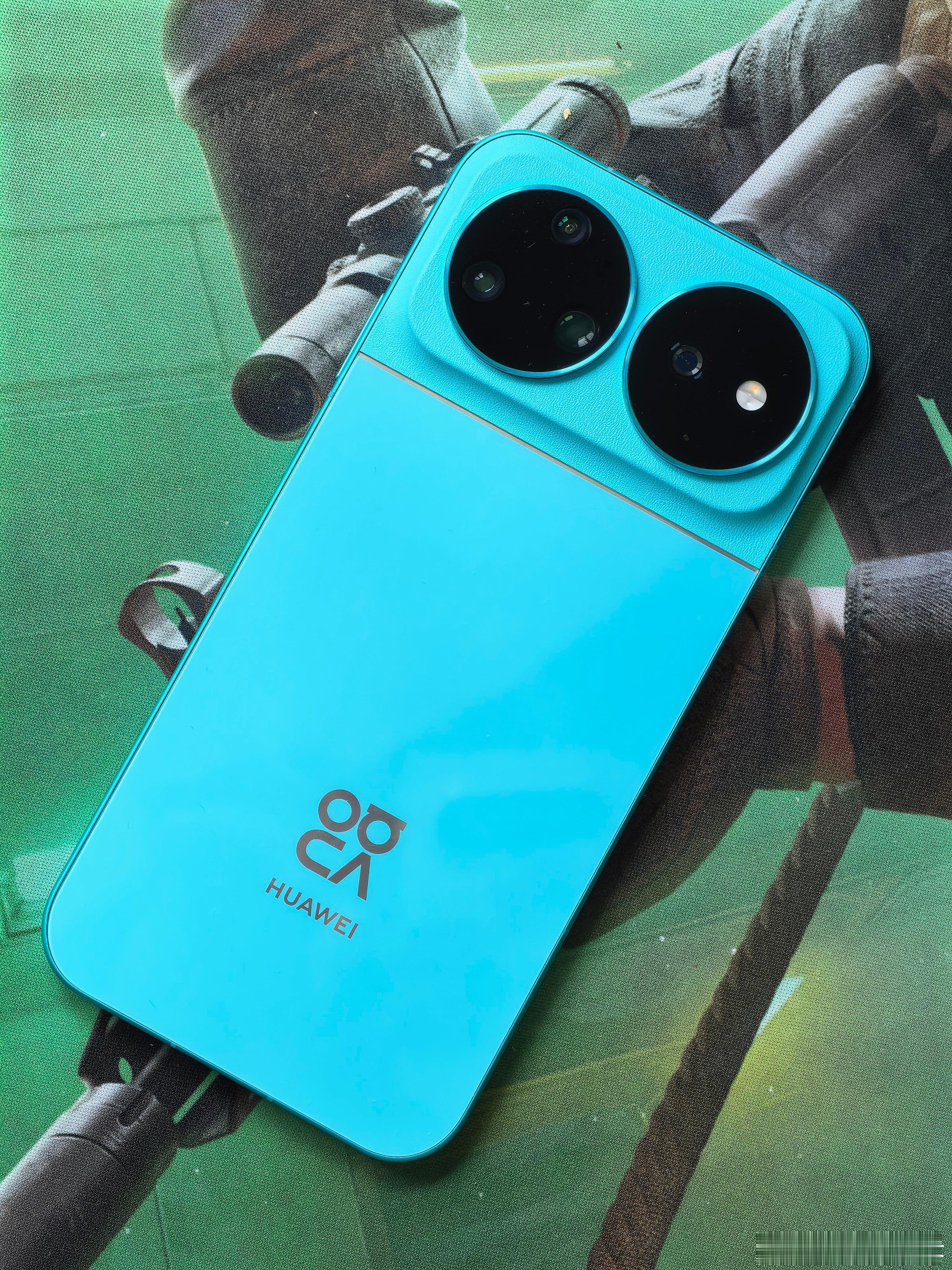 华为Nova16系列的首销确实爆了。标准版增长40%，Pro增长70%，而上一代