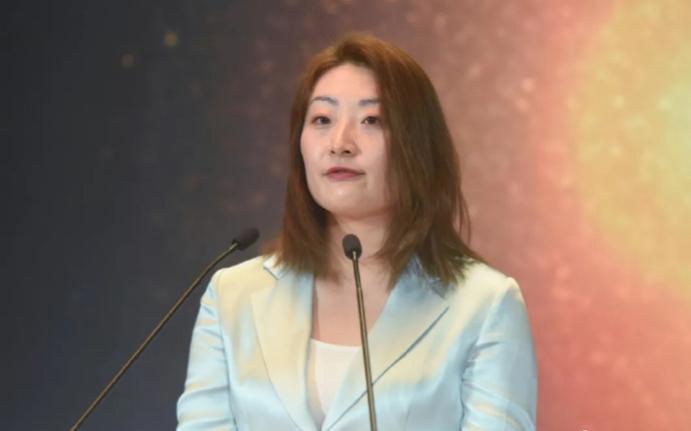 不出意外，
​意外果然还是发生了，
​谁能想到，宗馥莉的娃小宗从开始到结束，仅仅