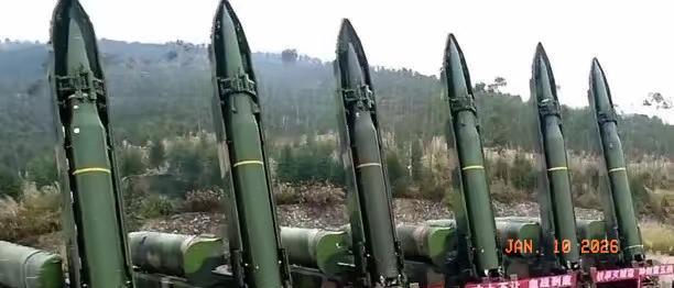 戴旭发言不寒而栗！
家门口搞得热火朝天，以为是“亮剑”，实际上是在给对手“开卷考