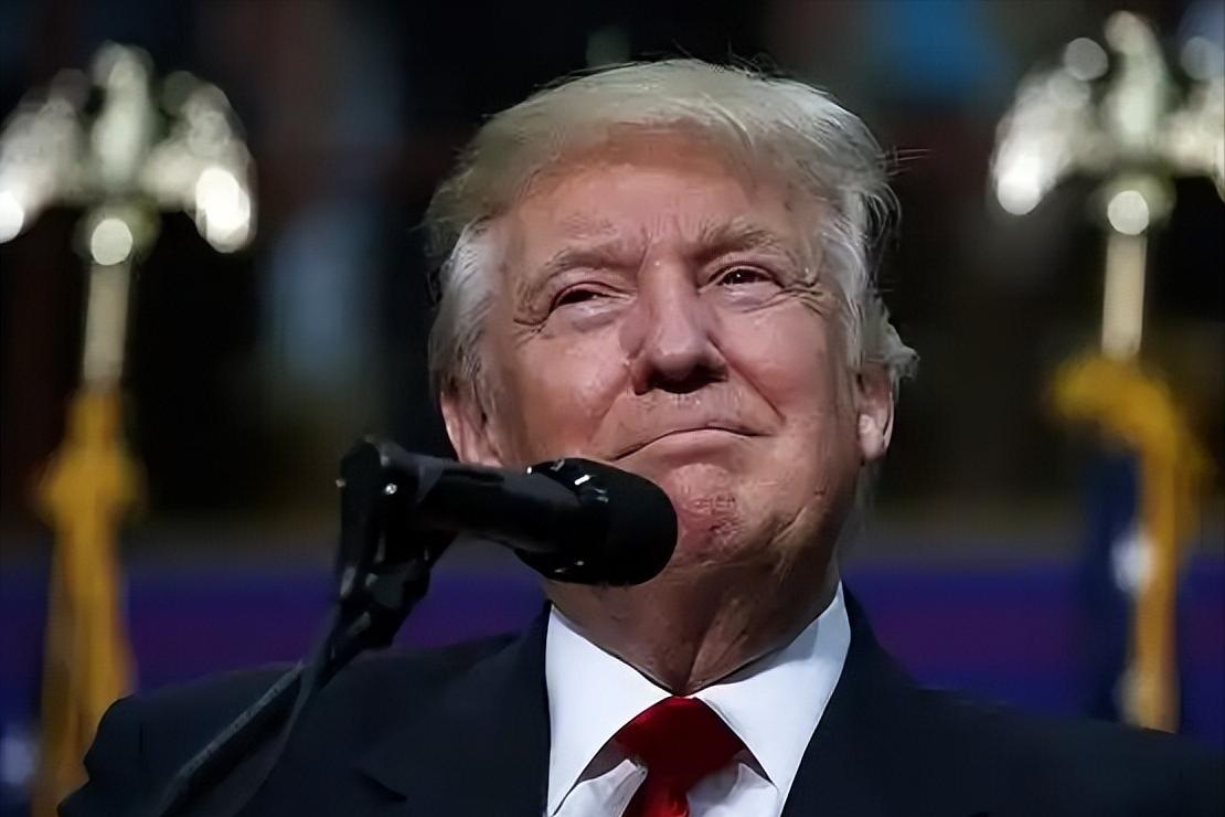 就在中国紧锣密鼓筹备九三阅兵的时候，美国突然甩出一记“清洗令”，直接把中美关系推