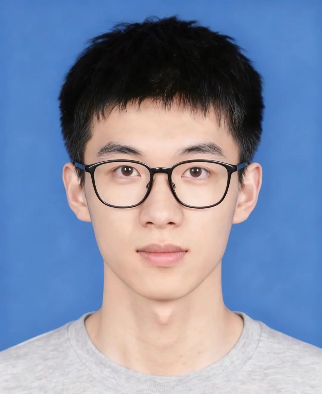 合肥 再找不到我妈都要开始怀疑我了
坐标合肥，土生土长合肥人，身高180cm，7