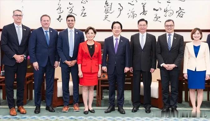 当面勾连美国政客、大肆渲染大陆威胁，赖清德虚伪话术彻底暴露
 
台媒披露最新现场