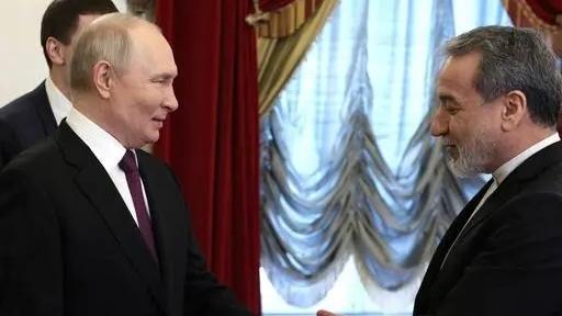 中东格局剧变！俄伊绑定抗压，美伊谈判陷入死局
 
4月28日，普京会见伊朗外长，