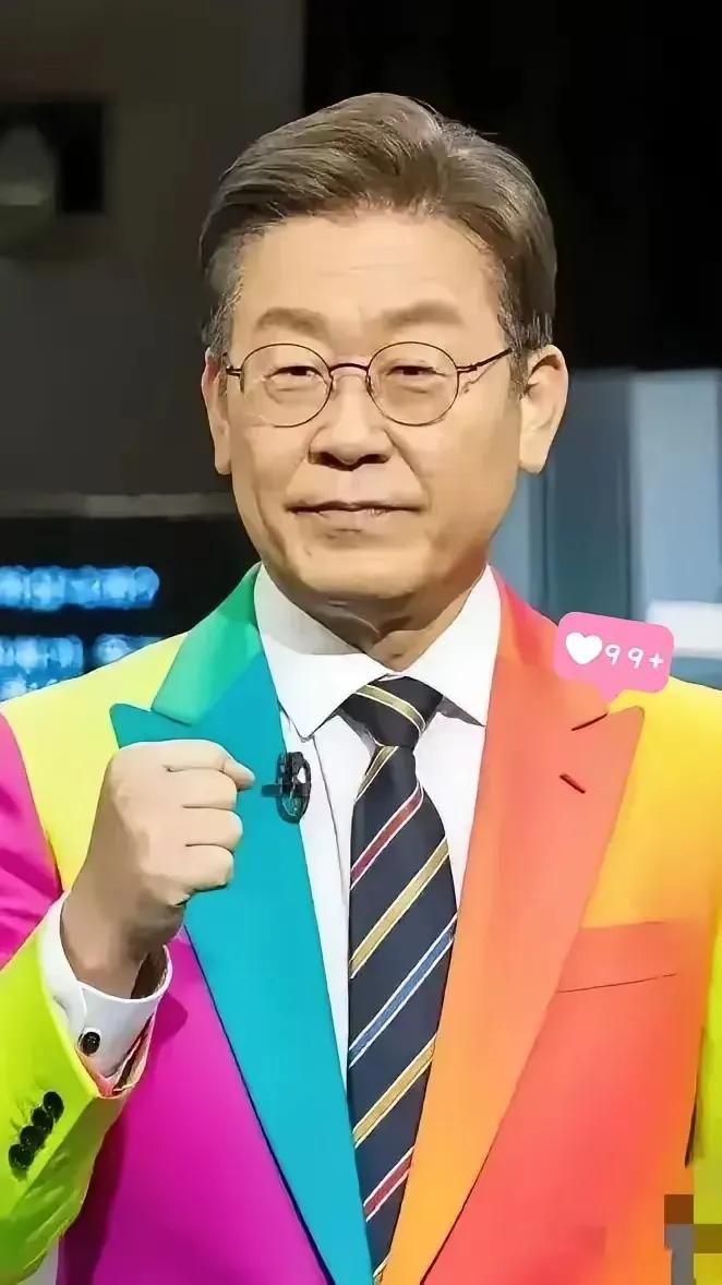 出其不意
韩国宣布了
8月2日韩国突然宣布从明年1月1日起，外国游客做医美再也拿