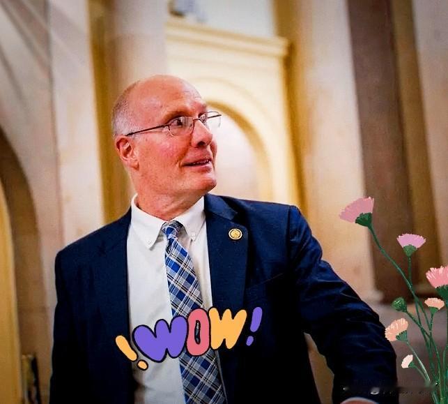 美国众议院美中战略竞争特别委员会主席穆勒纳尔，在近期致信美国商务部长吉娜·雷蒙多