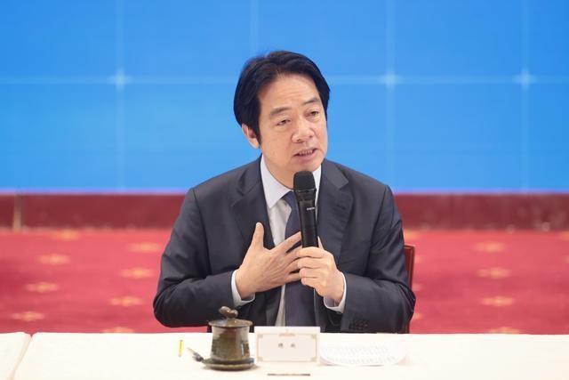 赤裸裸卖台！台美贸易协定正式签署，台当局五年内要对美采购3万亿元物资

根据海峡