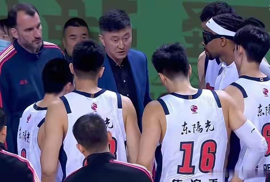 CBA广东篮球为什么这么厉害目前说CBA广东篮球为什么这么厉害，为点虚喊口号，2