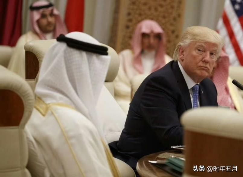 特朗普向海湾国家勒索更多钱财！！！

"如果你们想让战争继续——5万亿美元。如果