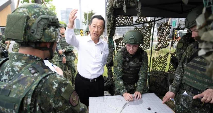 “美军不介入”被顾立雄反称“不为必然前提”？近日，台独武装头目顾立雄公开表示：“