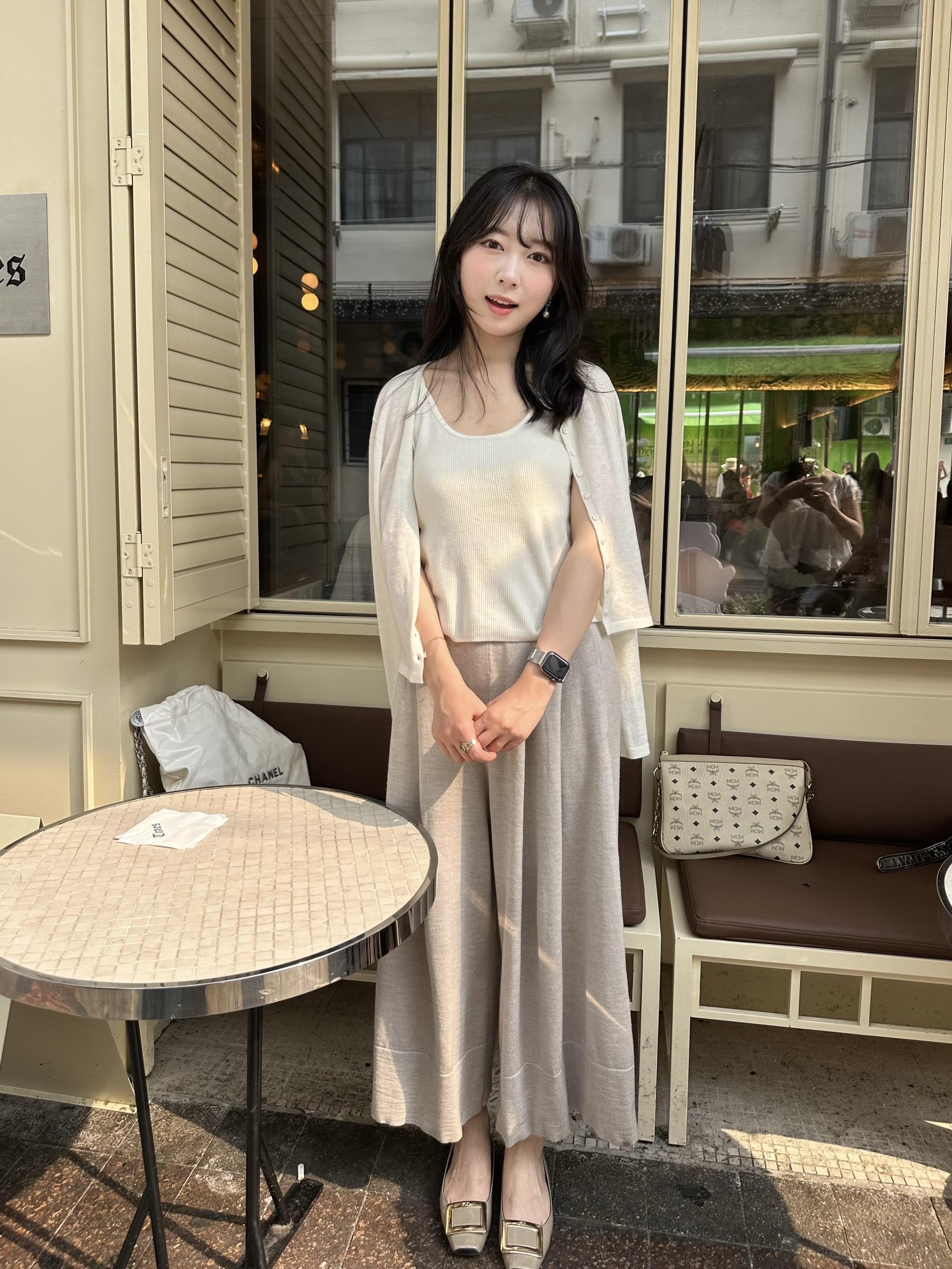 假装在巴黎☕️。