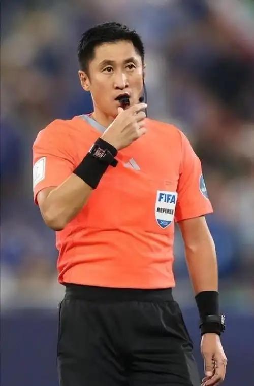 马宁的世界杯生涯就此结束了？6月23日晚，国际足联正式官宣！中国裁判马宁将在法国