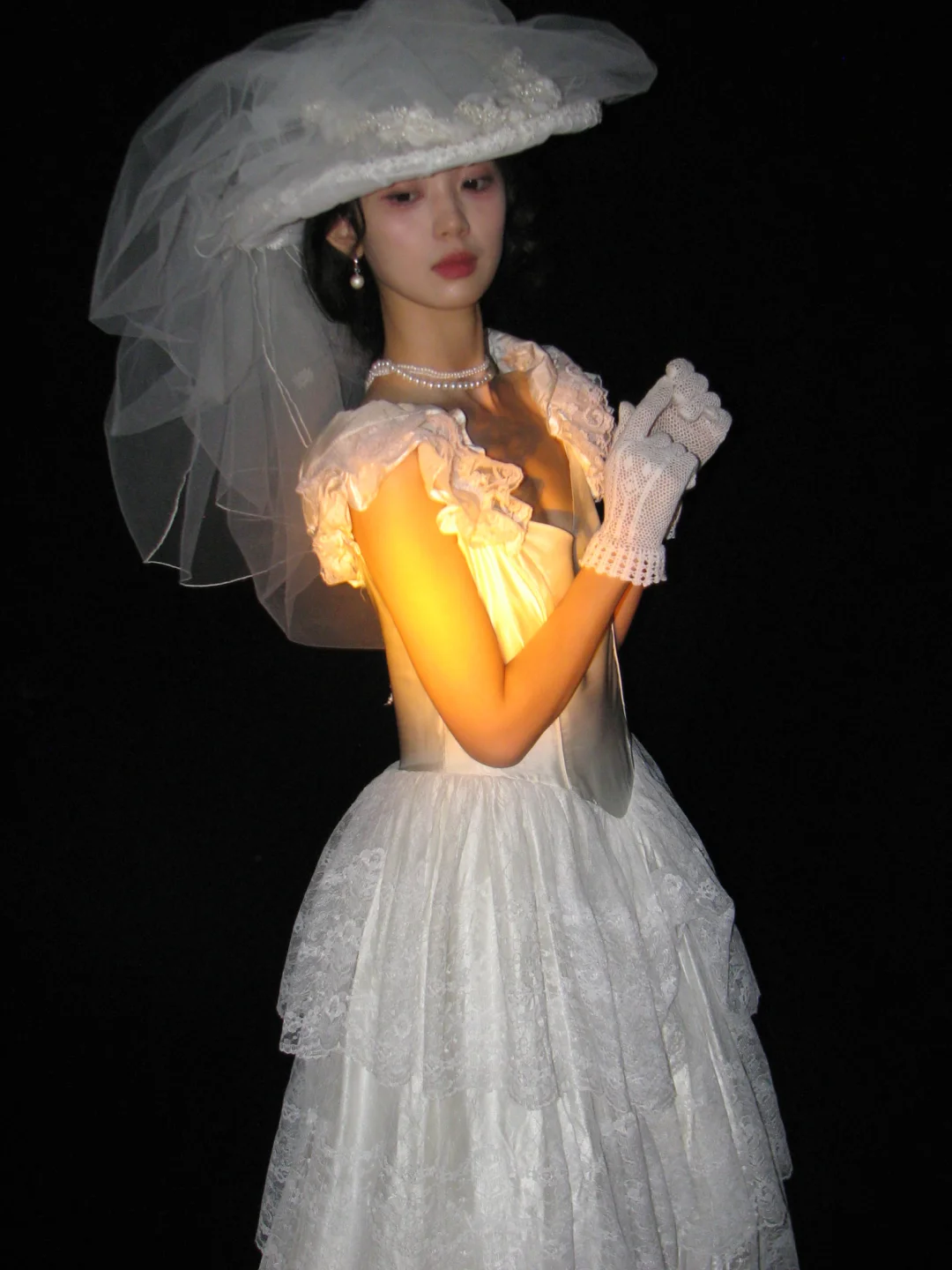 纱影沾花，呼吸轻似叹🕊