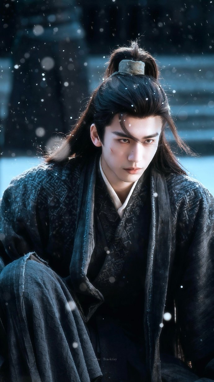 刺棠的女主张凌赫王玉雯二搭张凌赫王玉雯二搭，刺棠的女主从张婧仪传到了王玉雯了，期