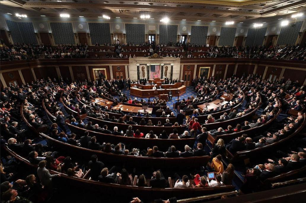 反制说到就到！荷兰刚宣布要卡ASML对华光刻机维修，中国就直接收紧了镓、锗、锑的