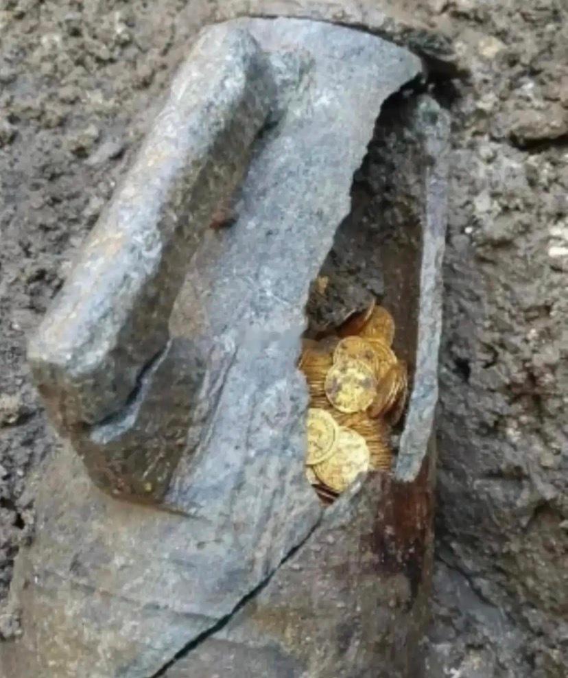 不懂就问，发现这么多金币，该怎么办？ 