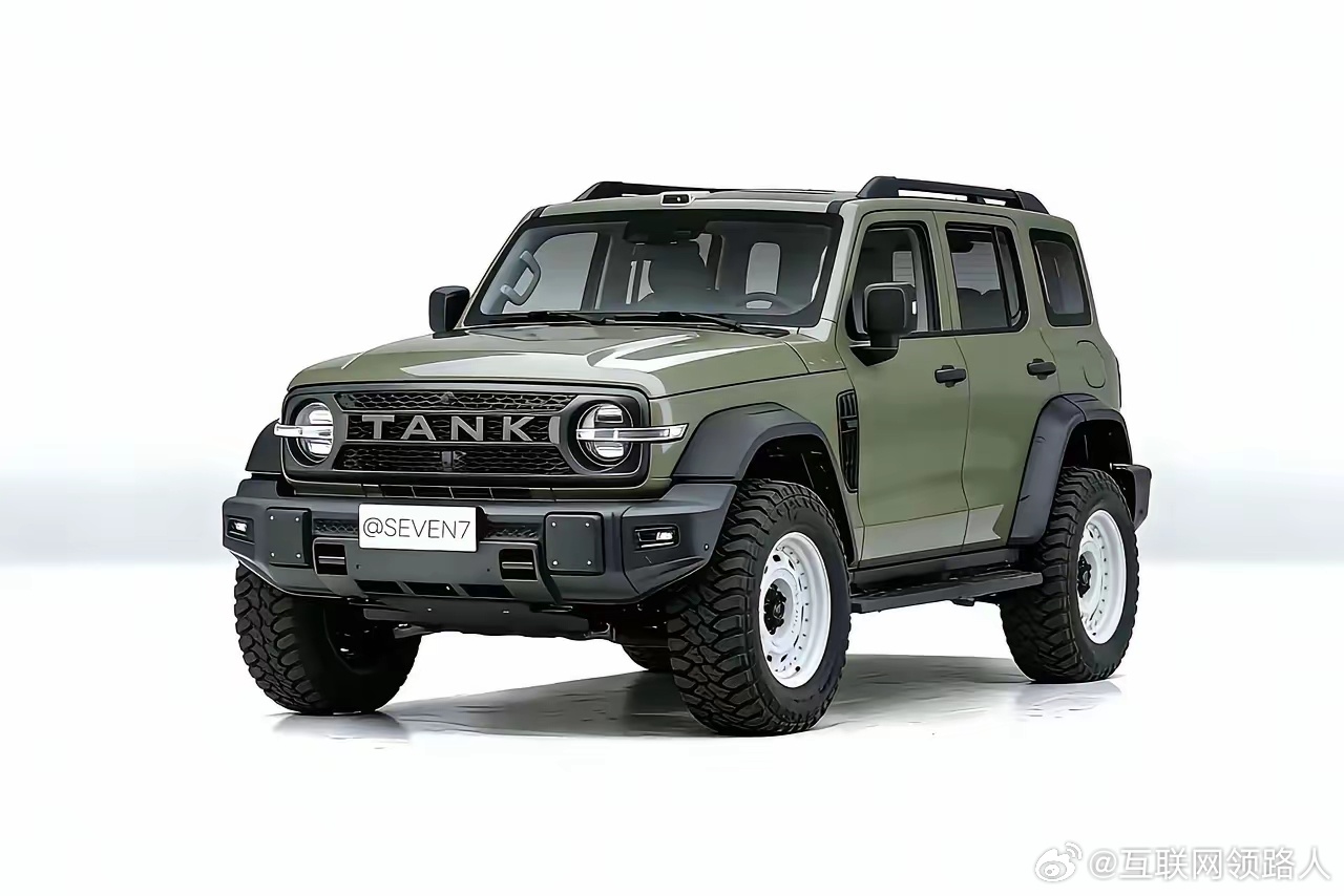 新款是真的绝了，还是油电混合的，可油可电，几乎挑不出毛病，这辈子要是有钱，肯定入