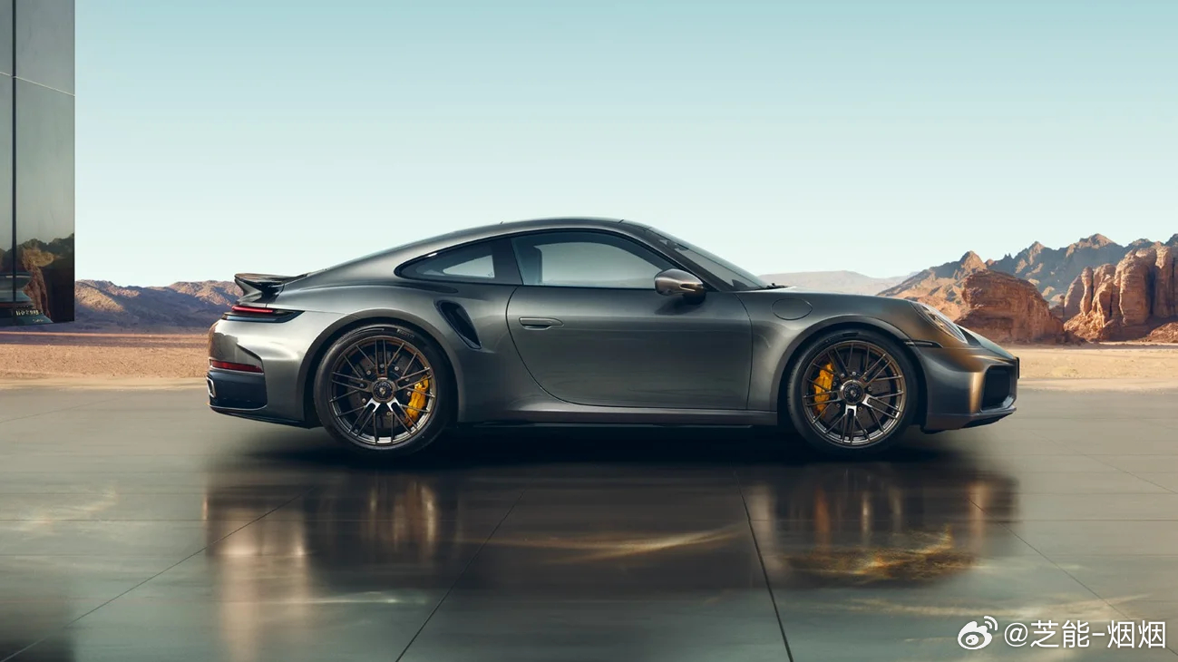 保时捷未来的产品战略，其实可以概括为“两条线同时走”：一边收，一边放。一方面是精