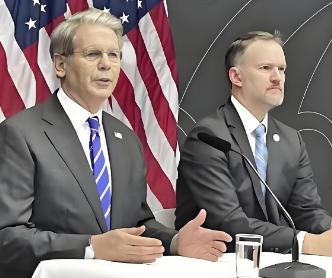 太反常了，一向跟中国不对付的美国居然公开赞扬中国，而且还把日本说了一顿。
 
近