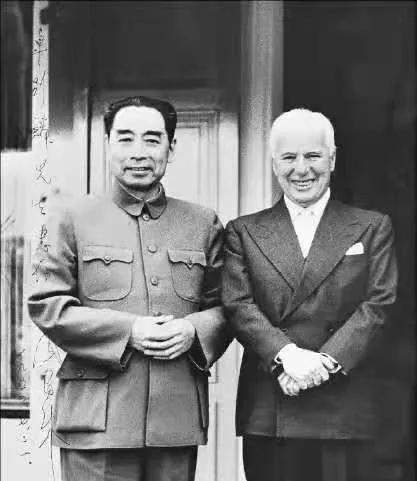 1954年4月，周恩来总理率领中国代表团出席了举世闻名的日内瓦会议。

会议期间