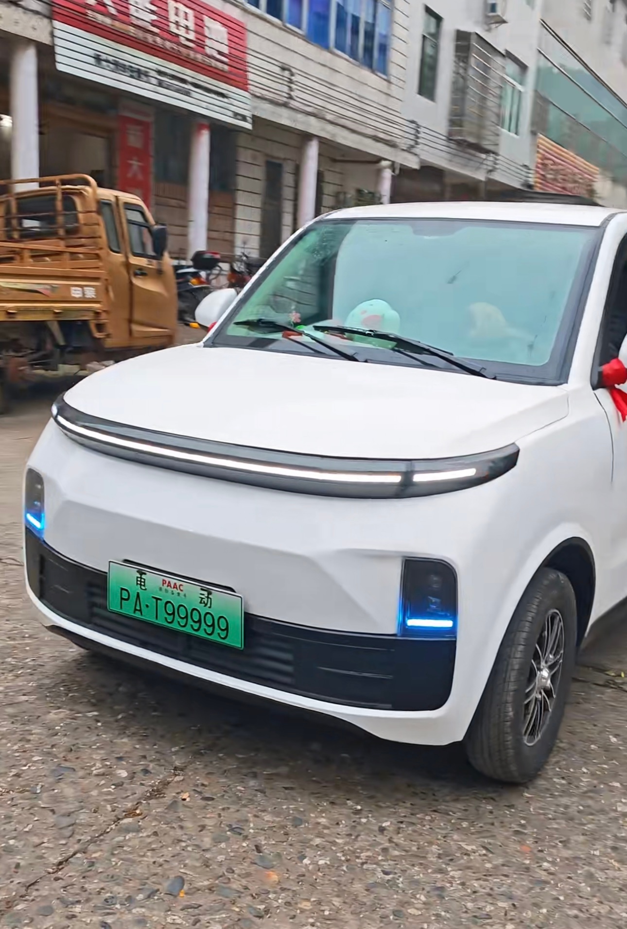 老头乐都上星环灯、小蓝灯…