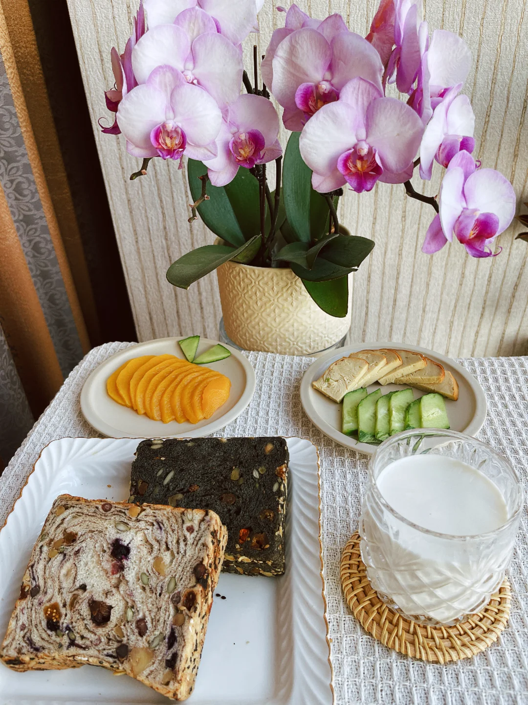 早餐新宠—卡卡业坚果吐司！