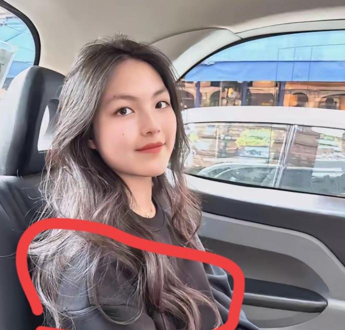 你敢相信吗？
真正的富贵其实看人家的头发就能看出来！
因为人家花钱保养的头发不是
